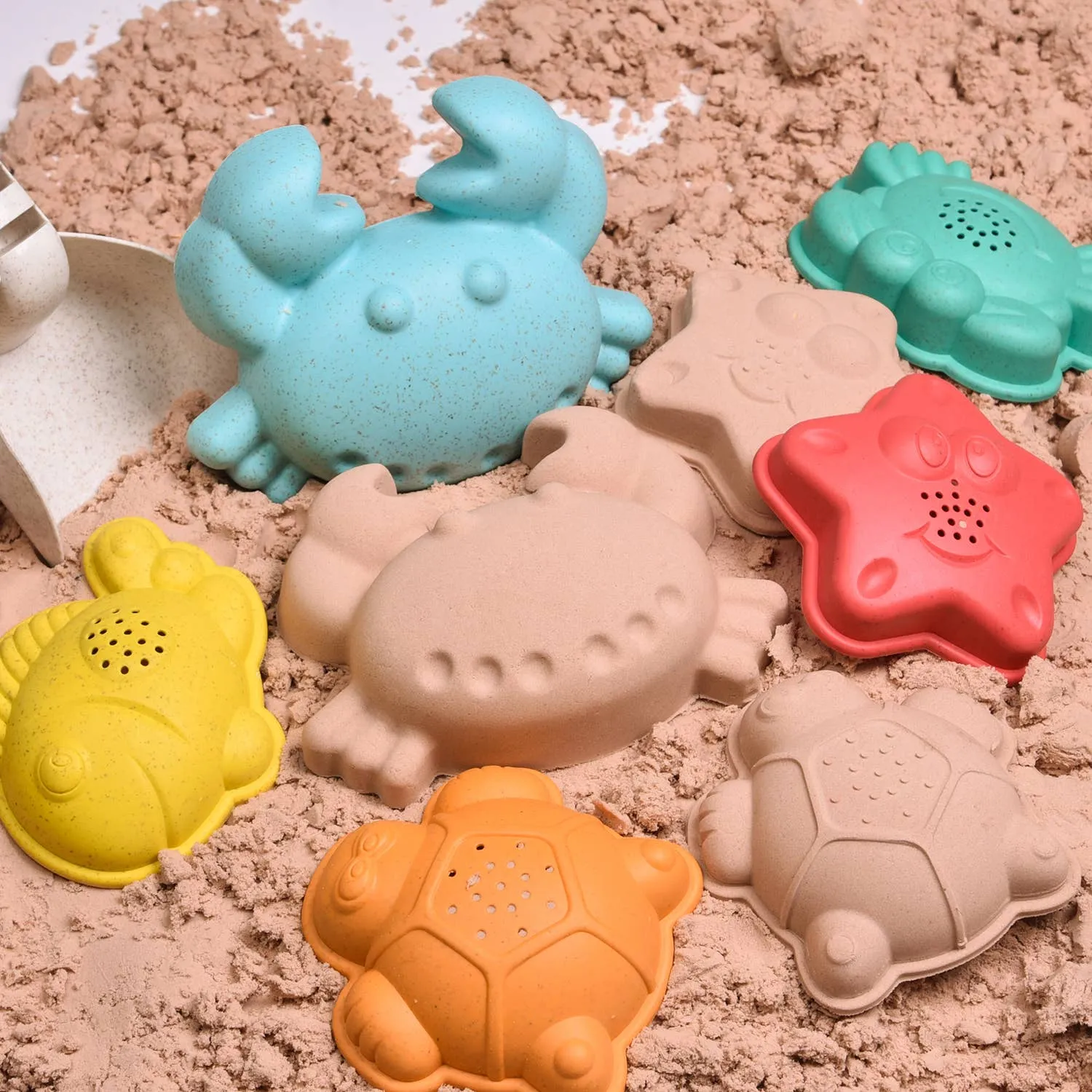 12Pcs Beach Sand Toys Set, Foldable Beach Bucket