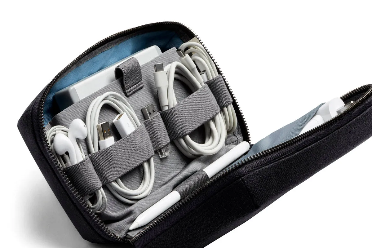 Bellroy Tech Kit Compact in Black