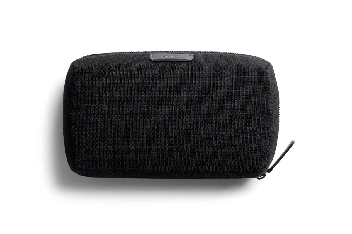 Bellroy Tech Kit Compact in Black