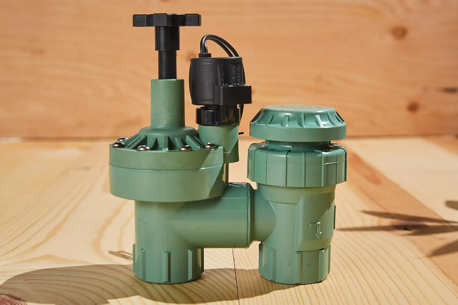 Orbit 57624 1-Inch FPT 100 Series Automatic Anti-Siphon Valve with Flow Control
